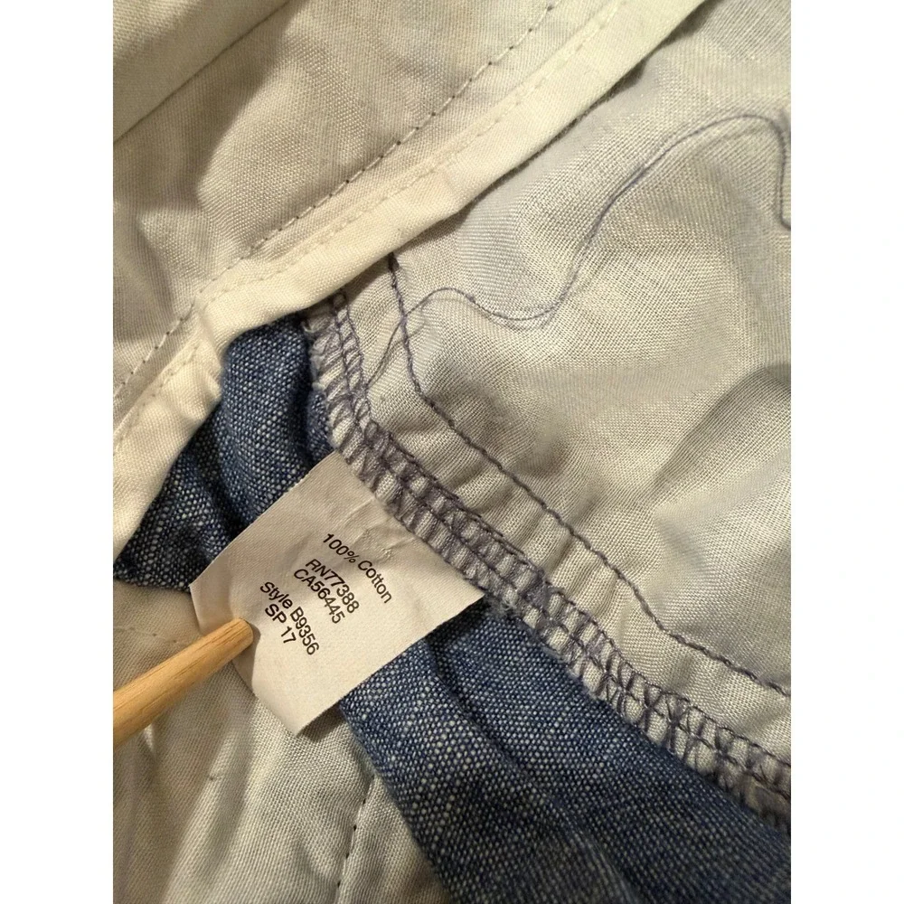 J.Crew Chino Shorts Women 10 Coastal Chambray Casual 5"Inseam 100% Cotton Beachy - Picture 4 of 13